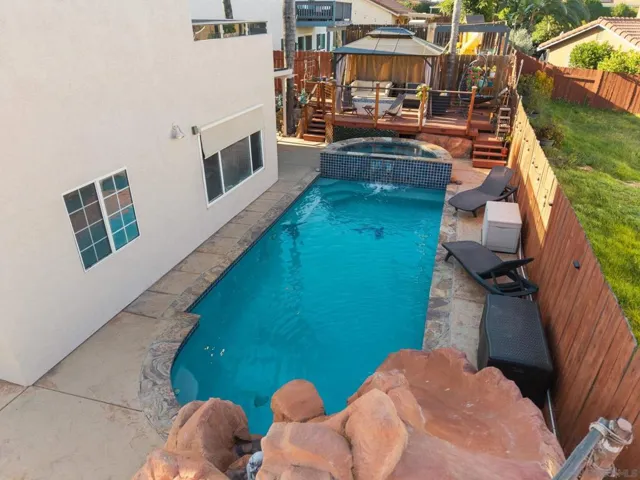 10253 Paseo Park, Lakeside, California 92040