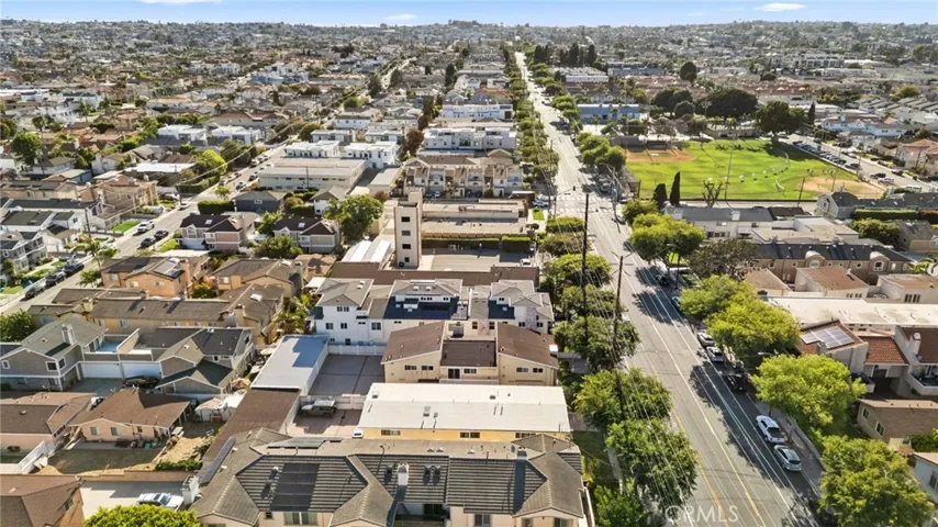 2414 Grant Avenue, Redondo Beach, California 90278