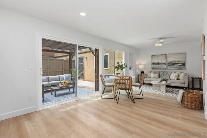 10539 Caminito Glenellen, San Diego, California 92126