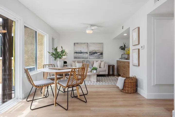 10539 Caminito Glenellen, San Diego, California 92126