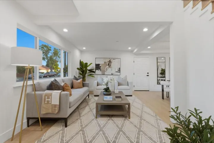 401 Carroll Street, Sunnyvale, California 94086