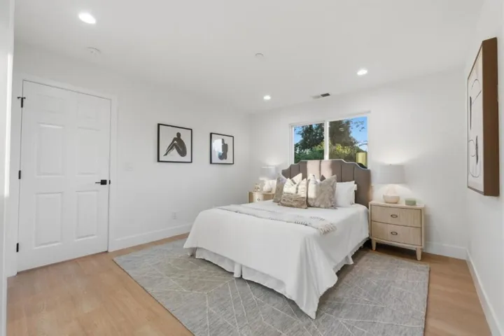 401 Carroll Street, Sunnyvale, California 94086