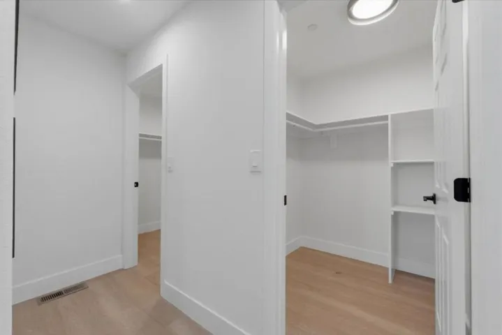 401 Carroll Street, Sunnyvale, California 94086