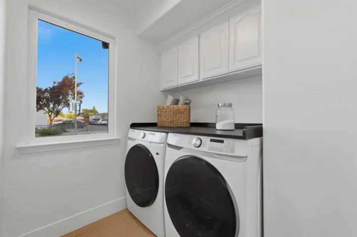 401 Carroll Street, Sunnyvale, California 94086