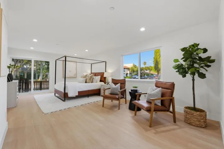 401 Carroll Street, Sunnyvale, California 94086