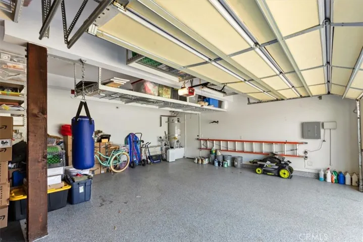 3 Car Garage
