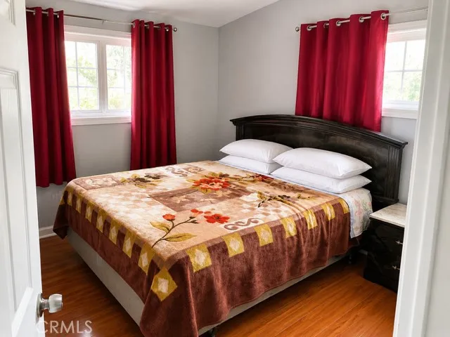 Main House: Bedroom 2