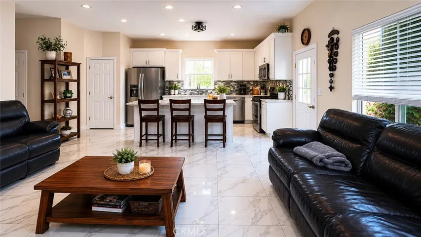 ADU: Living Room Kitchin-Dining
