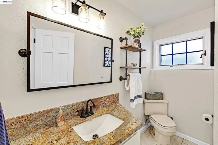 1932 College Ave, Livermore, California 94550