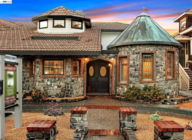 1932 College Ave, Livermore, California 94550