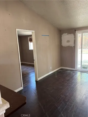 18716 Oakmoor, Canyon Country, California 91351