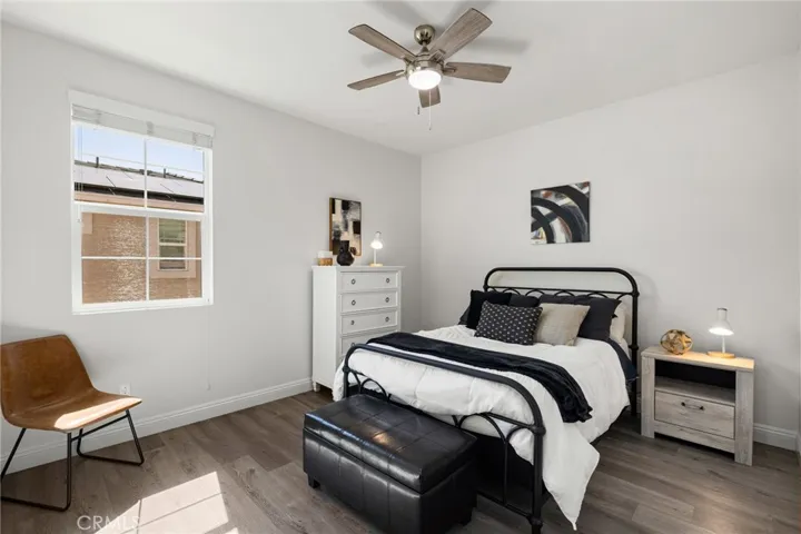 1st secondary bedroom with jack and jill bath