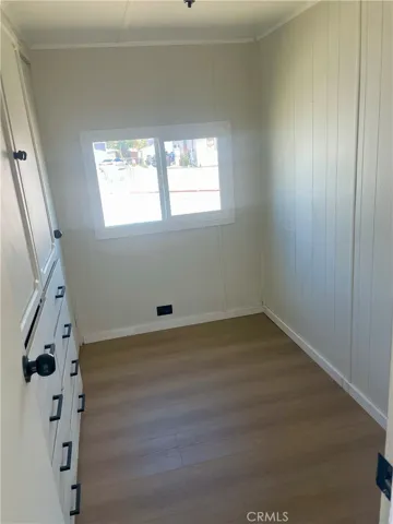 Bonus Room- Office or playroom