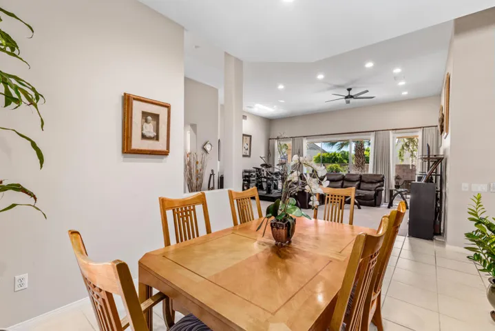 37616 Pineknoll (13)
