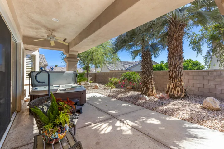 37616 Pineknoll (53)