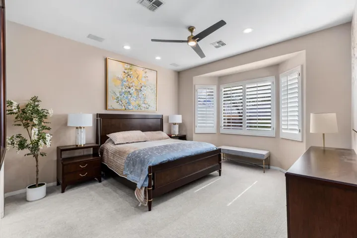 37616 Pineknoll (15)
