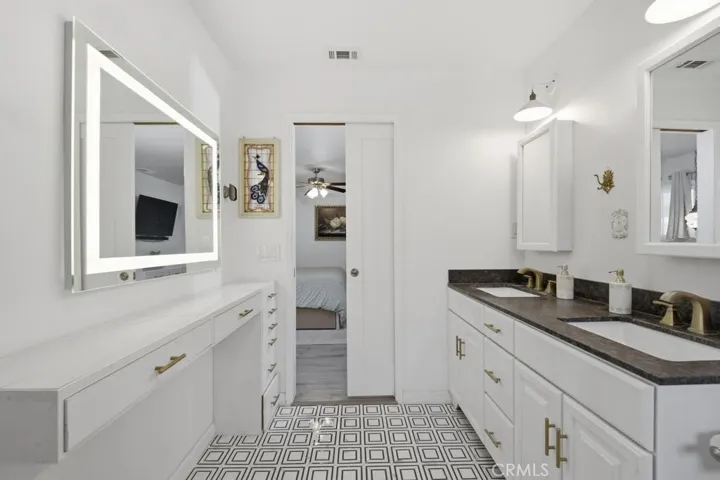 831 S Hampstead, Anaheim, California 92802