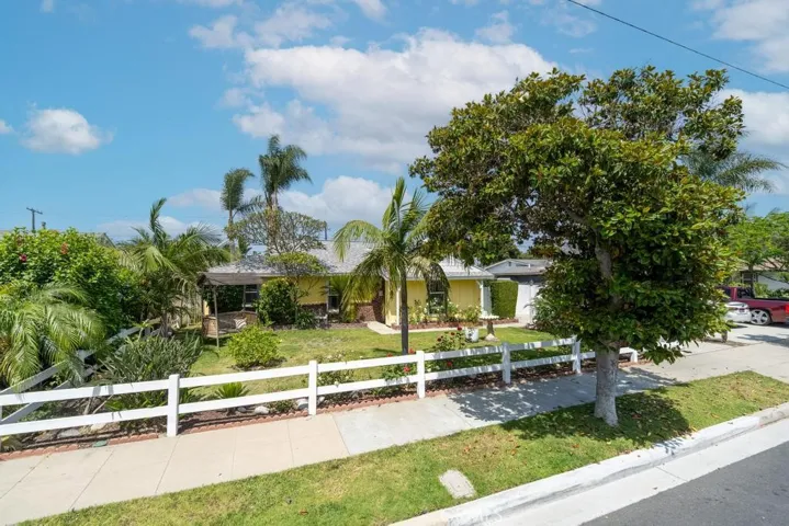 831 S Hampstead, Anaheim, California 92802