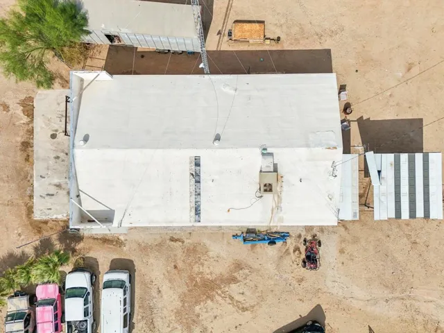 31-web-or-mls-Riviera Cir-S1210-029