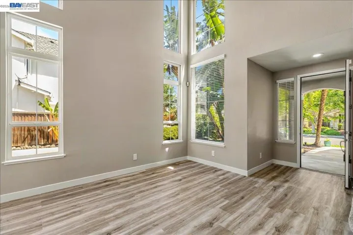 2449 Almanor Drive, Tracy, California 95304