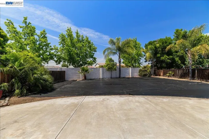 2449 Almanor Drive, Tracy, California 95304
