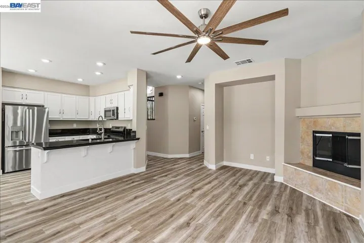 2449 Almanor Drive, Tracy, California 95304