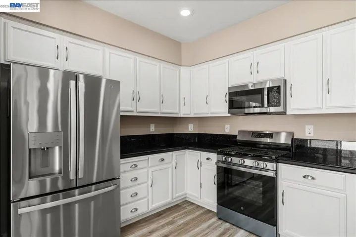 2449 Almanor Drive, Tracy, California 95304