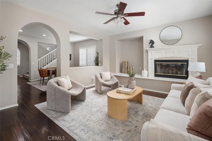 27866 Alta Vista, Valencia, California 91355