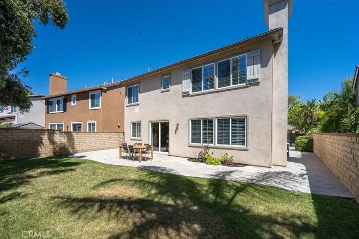 27866 Alta Vista, Valencia, California 91355