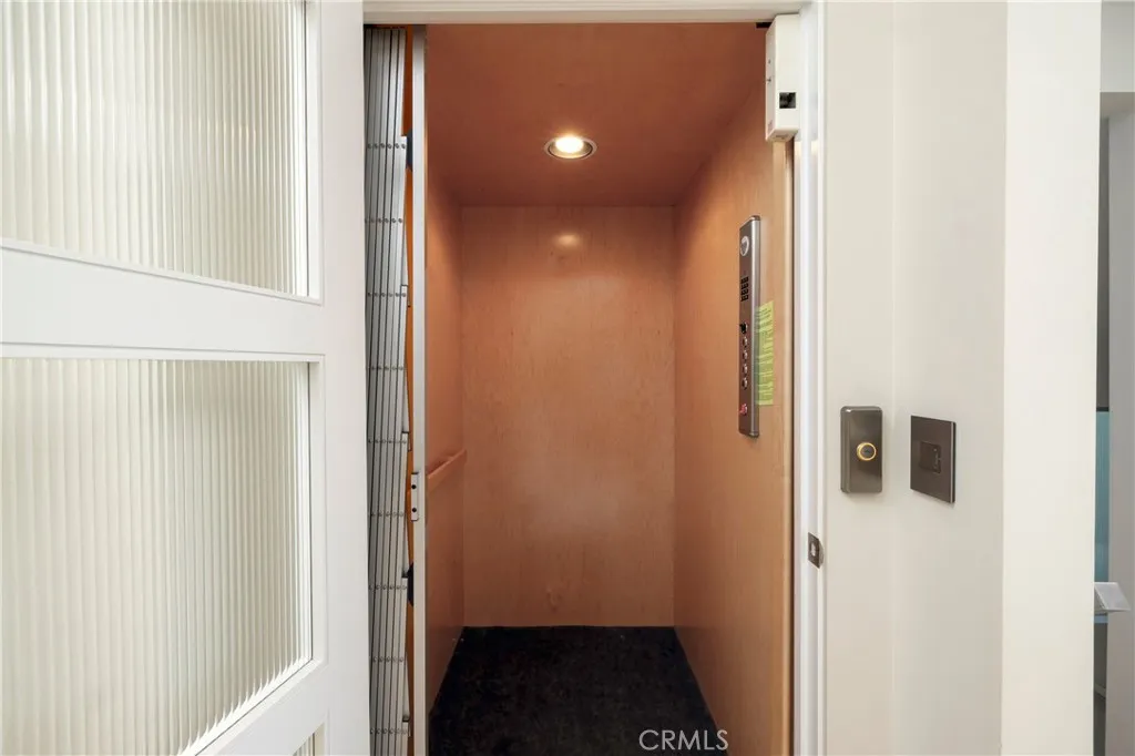 Elevator