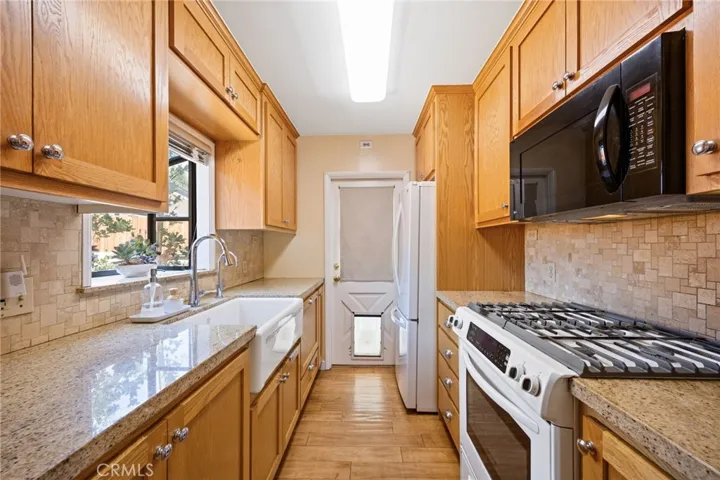 3427 Encinal Street, La Crescenta, California 91214