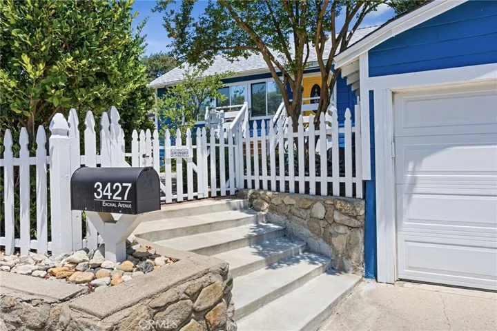 3427 Encinal Street, La Crescenta, California 91214