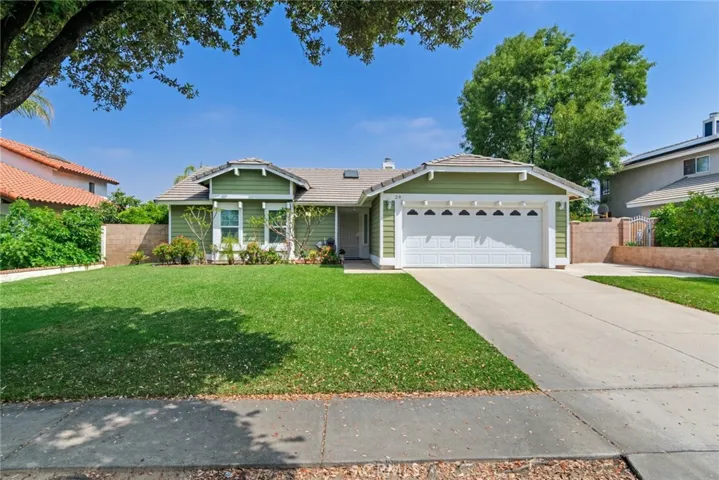 29 Hubbard Court, Redlands, California 92374