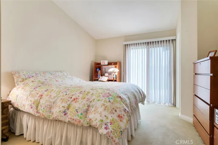 29 Hubbard Court, Redlands, California 92374