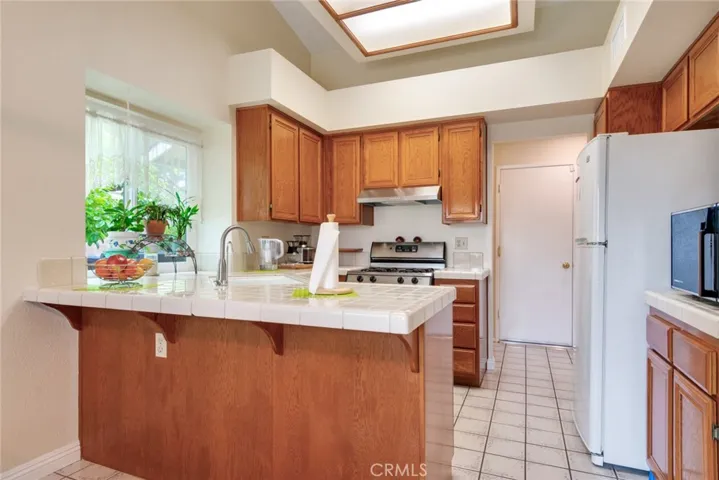 29 Hubbard Court, Redlands, California 92374