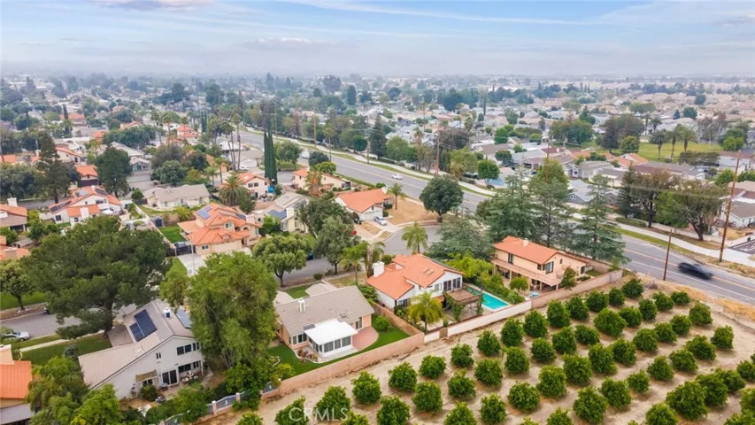 29 Hubbard Court, Redlands, California 92374