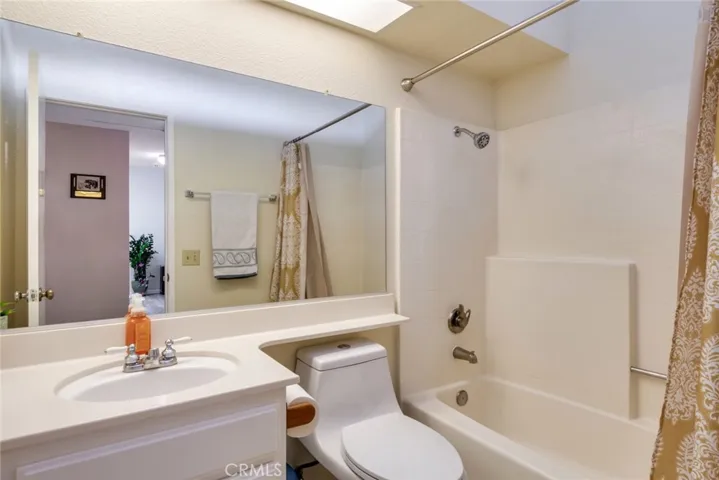 29 Hubbard Court, Redlands, California 92374