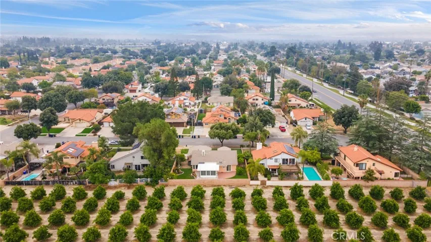 29 Hubbard Court, Redlands, California 92374