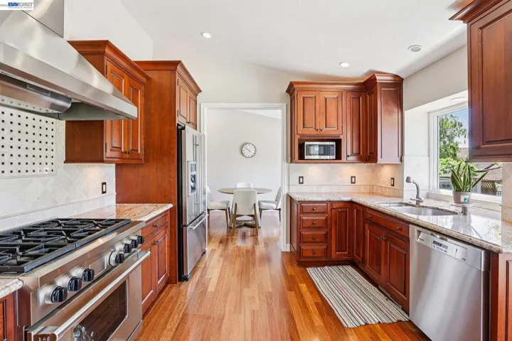 1095 Canyon Hills Rd, San Ramon, California 94582