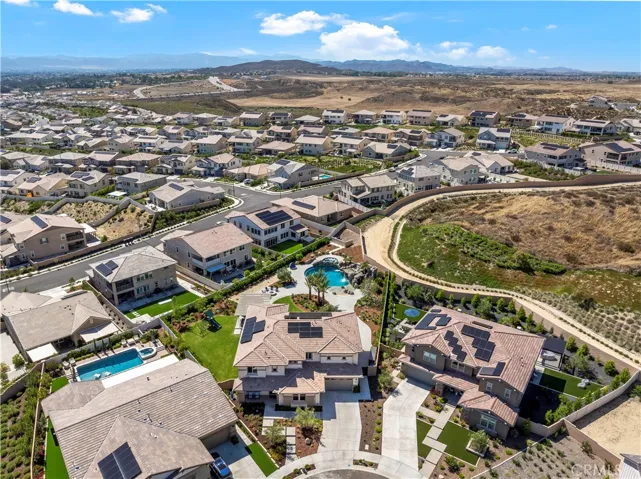 A cul de sac of homes on  mainly 1/2 acre lots or more