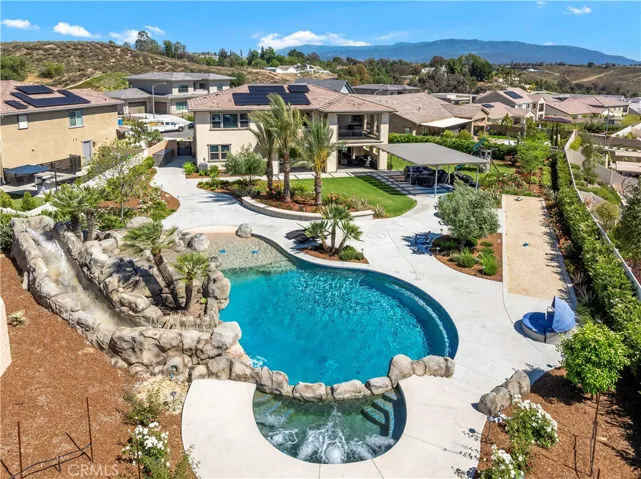 Two tiered pool and spa