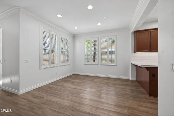 3258 dining room