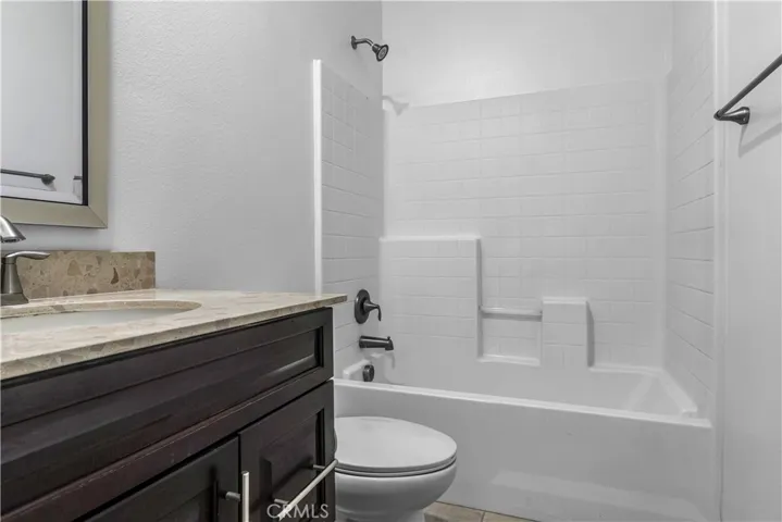 Downstairs Full Bath