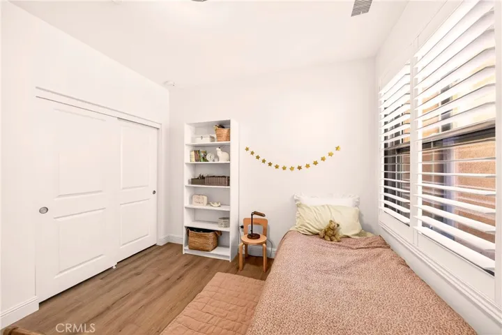 240 Mayfair, Irvine, California 92620