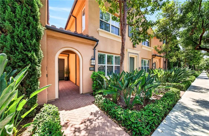 240 Mayfair, Irvine, California 92620
