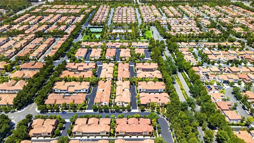240 Mayfair, Irvine, California 92620