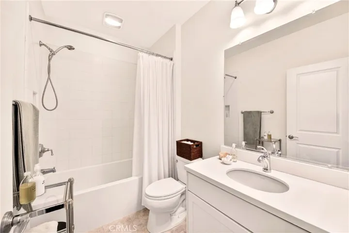 240 Mayfair, Irvine, California 92620