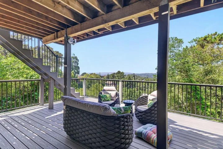 625 Vista Del Mar Drive, Aptos, California 95003