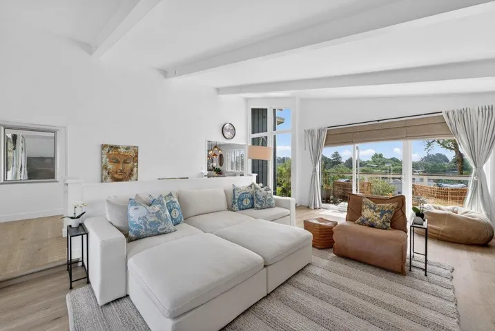 625 Vista Del Mar Drive, Aptos, California 95003