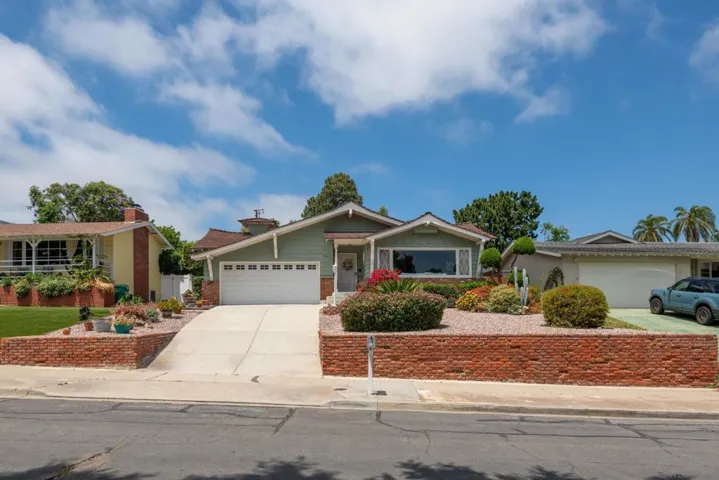 1726 Archer, San Diego, California 92109